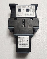 Siemens 3RT2024-1AP04 Contactor 3RH2911-1HA11