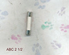 BUSSMAN ABC 2 1/2 FUSE 2 1/2 AMP 250 V0LT ABC2 1/2 FUSE