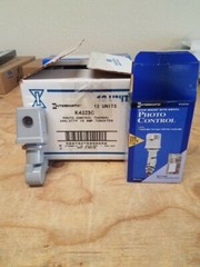 Intermatic K4223C, Stem and Swivel Mount Thermal Photocontrol, 208-277 V 15AMP 
