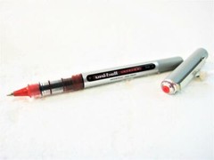 Uni-ball Vision Red Ink Fine Point Roller Ball Pen One Dozen 12-Pens New (60139)