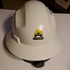 KwikSafety Full Brim Style Hard Hat ANSI OSHA Type 1 Class C, 52-63 cm.