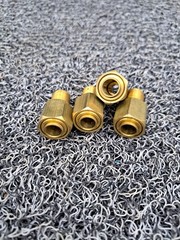 3/8″ Push-In x 1/4″ Male NPT Adapter Brass Lot of 4
