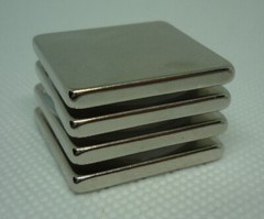 Magnets Strong Neodymium 1″ square block, 1/8″ thick (4 Pack) High N50 Rating
