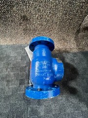 YARWAY Arc Valve Series 9200 3″ 400°F F0868740 Bypass Cv 2.5 8 Hole Flange