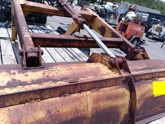Freeman 3000 Tractor Loader 60″ Bucket & Arms