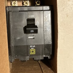 QHB325 25 Amp 3 Pole 3 Phase Schneider 65kA Square D Circuit Breaker QHB New!