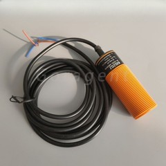 KI0202 IFM Efector Proximity Sensor KI-2015-ABOA/NI 15mm 20-250V AC DC US