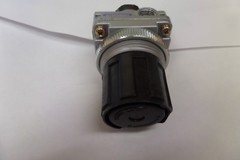 Koganei Pneumatic Regulator PR200 0.005-0.25MPa 1/4″ NPT Used