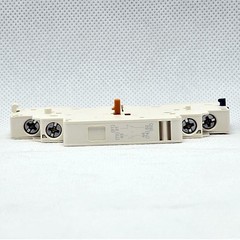 GVAN11 circuit breaker Auxiliary Contact Block x 1PC NEW