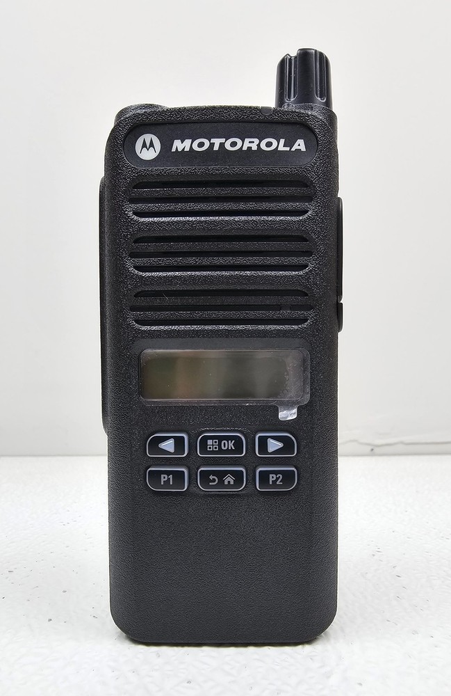 Motorola CP100d VHF 136-174 MHz 160 Channel 5 Watt (Complete Kit)