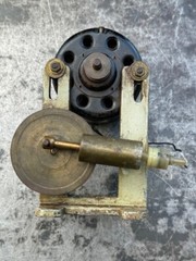 Vintage REDMOND Electric Motor 115 volt 1/150 HP With Air Pump Setup