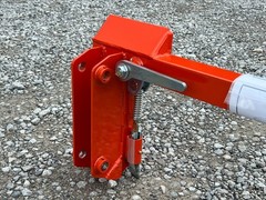 Kubota LA403 Tractor Loader To Skid Steer Quick Attach Adapter Conversion USA