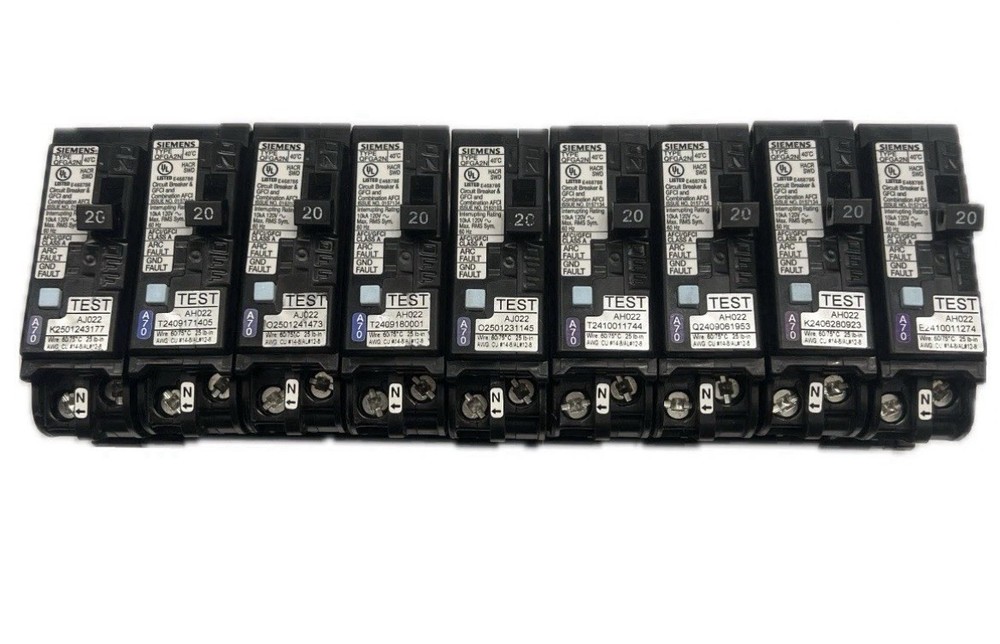 10PCS SIEMENS Q120DFN 20A DUAL FUNCTION AFCI/GFCI PLUG ON NEUTRAL BREAKER NEW