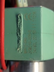 Asco Red Hat 8320G045 3-Way Solenoid Valve 1/8″ NPT 24VAC – NOS