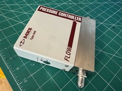 NEW MKS TYPE649 PRESSURE CONTROLLER HE 50sccm 50Torr 649B-30957 (797-800733-100)