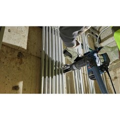 Bosch RH328VC-RT SDS-plus 8 Amp 120V 1.125″ Rotary Hammer Certified Refurbished