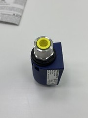 TELEMECANIQUE XMLR025G0T25 PRESSURE SENSOR 0 TO 25 BAR / 4..20mA