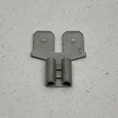 (24-Pack) 1/4″ Tin Plated Brass Blade Spade Quick Connect/Disconnect Splitter