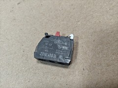 ZBE102 1PC New Schneider Contact Block, ZBE102, Ships Next Day