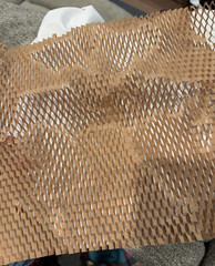 Honeycomb Packing Paper Cushion Wrap Sheets Packing Moving Shipping Lock Protect