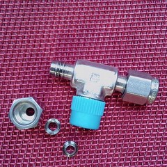 Swagelok 1/8 Tube OD x 1/8 NPT Male Branch TEE Threaded Pipe 316 Stainless Steel