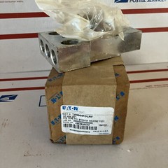 TA800MDLRF Eaton for Type MDL Breaker Reverse Feed 4203B86G02 2PCS MADE in USA