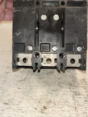 Tested CC3200 – Cutler Hammer 200A 240V 3-Pole Molded Case Circuit Breaker