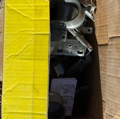 CAT32HPAB (NVENT CADDY) 50pcs 2″ J-HOOK To Angle Bracket 1/4 Hole. Lot of (50