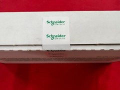 Modicon Brand New Sealed 140CRA31908 Schneider Electric 140-CRA-319-08