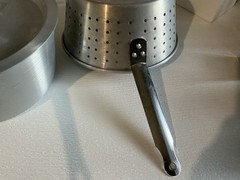Update International ASP- Aluminum Fry Pot w/ Lid and Aluminum Perforated Basket