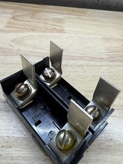 Boltswitch PT264 200 Amp Single Phase 600v Pullout Disconnect ( Handle ONLY)