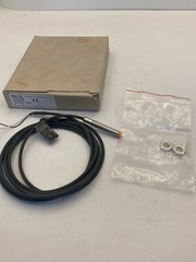 IFM IE5238 IEA2002-FROG INDUCTIVE SENSOR 5-36VDC 2MM NIB