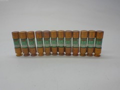 FUSETRON FRN-R-30 FUSE GREEN LOT OF 12 NSNP