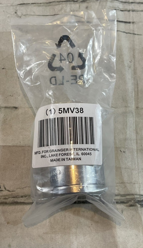 WESTWARD SOCKET SAE 1/2″ Drive – 1 1/4, 12 PT, 5MV38 – NEW SEALED