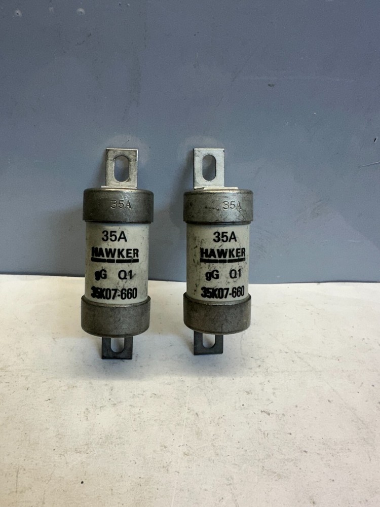 HAWKER 35K07-660 FUSES 35A/660V (LOT OF 2) NOS SHELF WEAR FREE SHIPPING
