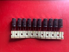 10x UPF1V331MPH NICHICON CAPACITOR 330UF 35V 105′ LOW IMPED 10x20mm RADIAL