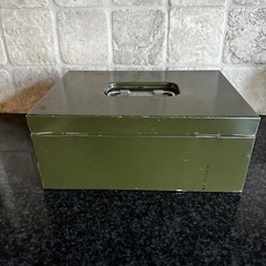 Vintage ASCO Art Steel Co Green Metal Lock Box New York USA vtg – WITH 2 KEYS