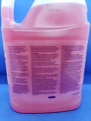 Diversey 94291110 Odor Eliminator & Cleaner Concentrate Fresh 1 Gallon Jug