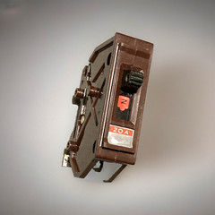 Wadsworth A120NI 20A 1P Type A Metal FOOT Breaker A120N A120 “20” On Face