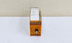 Schleicher SZT 62 / 868172/6 Time Relay 1.5-30min