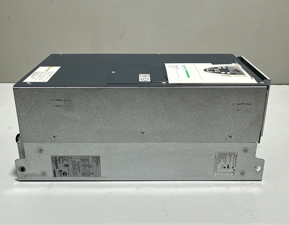Schneider Electric Altivar 61 37kW/50HP Frequency Converter ATV61HD37N4 480V
