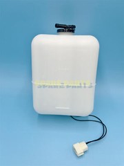 For Hitachi Deere Reserve Water Tank 4130139 EX100 120 130 150 220 300 ZX110-500