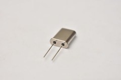 Fox Electronics FOX080-8.000MHZ Crystal 8.0MHz Series HC49/U Lot of 10