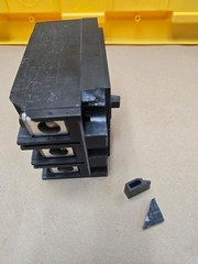 EATON CC3200 Type CC Molded Case Circuit Breaker, 240 VAC, 200 A, 10 kA Interrup