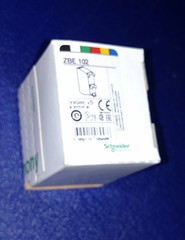 ZBE102 Schneider Electric Contact Block ZBE-102 NEW