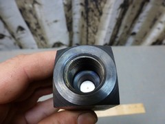 Parker C800S-10CM. 1/2”. Steel. 15 GPM. Check Valve, Hydraulic, 5000 psi. USED.
