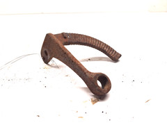 USED SPARK & THROTTLE LEVER SECTOR FOR MCCORMICK-DEERING 15-30 TRACTORS 4565DA