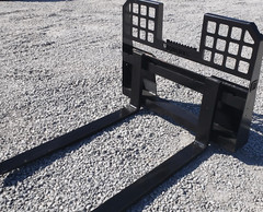 48″ Long 4,000 Pound Walk Through Pallet Forks Fits Bobcat Skid Steer Loader