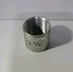 Threaded Conduit Pipe Couplings 2½” Threaded All The Way Through,New Open Box