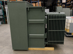NEW T&R Electric 2000kva Oil Transformer 13200/7600 480/277 padmount 13,200